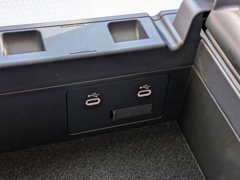 Used 2025 MAZDA CX-70 Plug-In Hybrid w/ Premium Pkg image 33