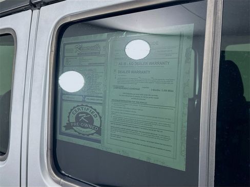 Used 2023 Jeep Gladiator Mojave w/ Cold Weather Group image 37