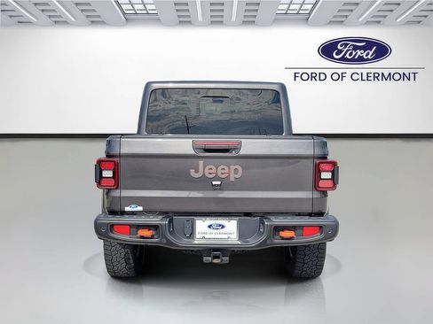 Used 2024 Jeep Gladiator Mojave AWD/4WD image 4