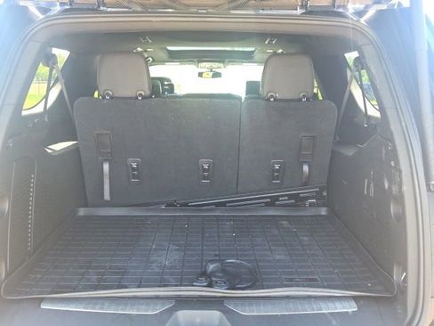 Used 2021 Chevrolet Suburban RST w/ Rear Media and Nav Package AWD/4WD image 13