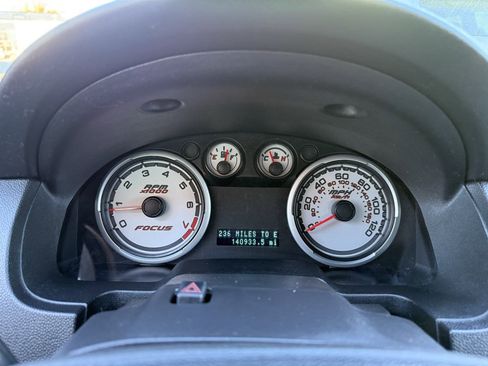 Used 2011 Ford Focus SE image 15