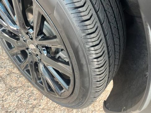 Used 2023 Cadillac XT4 Sport w/ Cold Weather Package FWD image 7