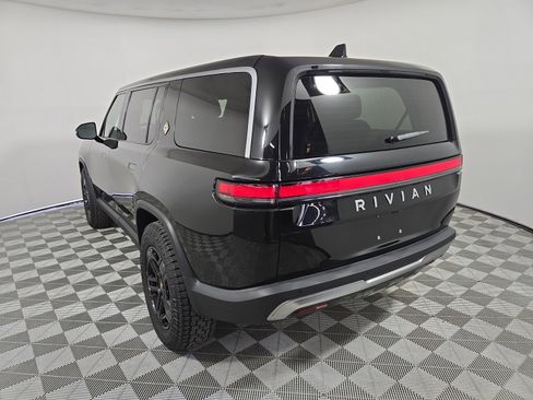 Used 2024 Rivian R1S Adventure image 3