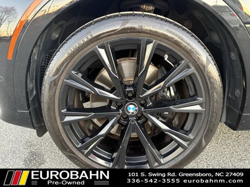 Used 2021 BMW X7 xDrive40i w/ M Sport Package image 26