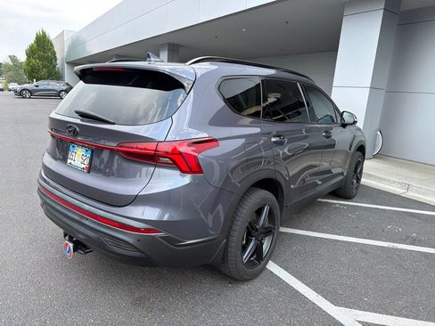 Used 2022 Hyundai Santa Fe Limited AWD/4WD image 3