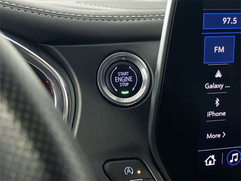 Certified 2024 Chevrolet Blazer LT w/ Convenience Package image 22