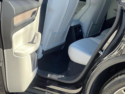 Certified 2024 Porsche Macan 4 Electric image 24