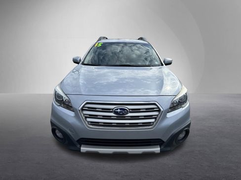 Used 2015 Subaru Outback 3.6R Limited image 9
