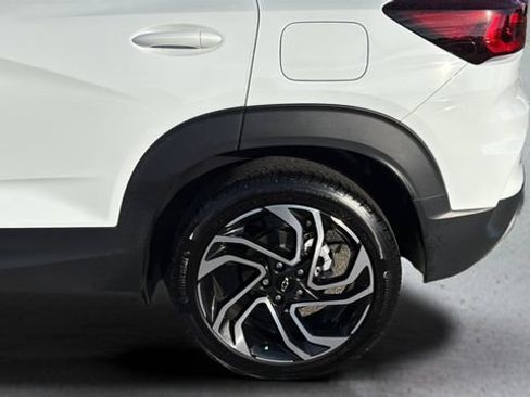 Used 2024 Chevrolet TrailBlazer RS w/ Driver Confidence Package FWD image 37