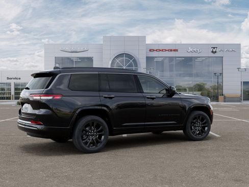 New 2026 Jeep Grand Cherokee L Limited AWD/4WD image 30