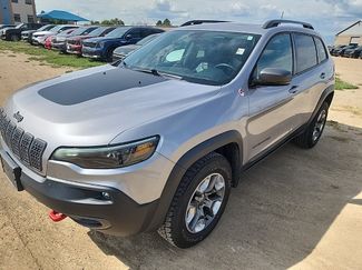 Used 2019 Jeep Cherokee Trailhawk w/ Comfort/Convenience Group image 1