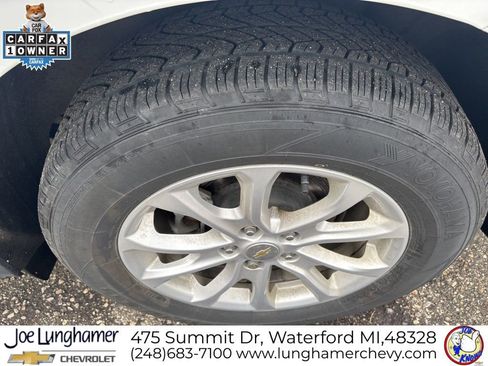 Used 2020 Chevrolet Equinox LS w/ LS Convenience Package image 11