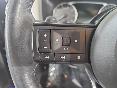 Used 2021 Nissan Rogue SV AWD/4WD image 22