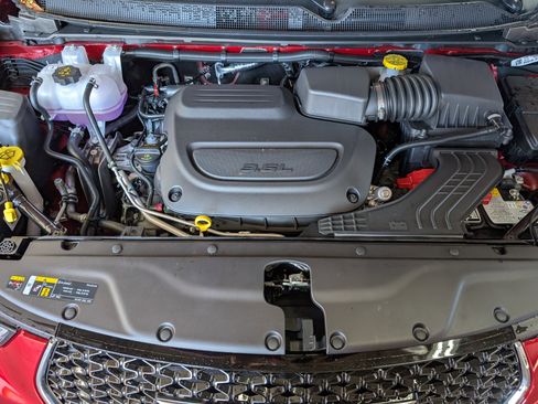 New 2026 Chrysler Pacifica Select image 26