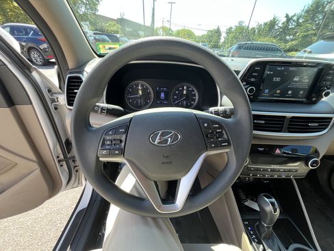 Used 2019 Hyundai Tucson SEL FWD image 17