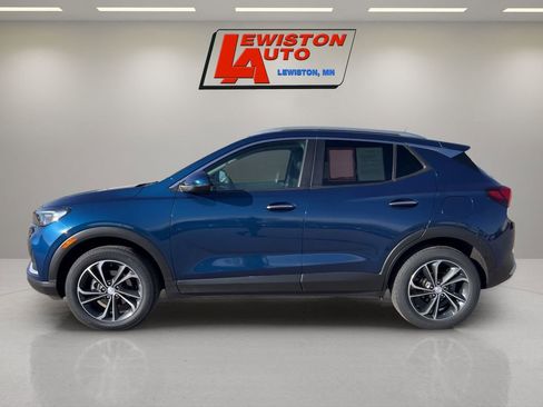 Certified 2020 Buick Encore GX Select AWD/4WD image 2