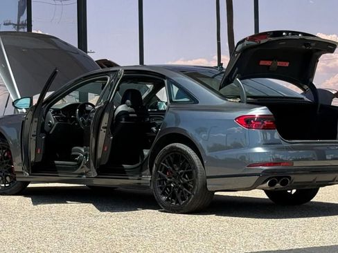 Used 2021 Audi S8 L w/ S8 Executive Package image 7