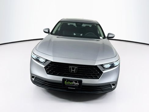 Used 2023 Honda Accord EX image 2