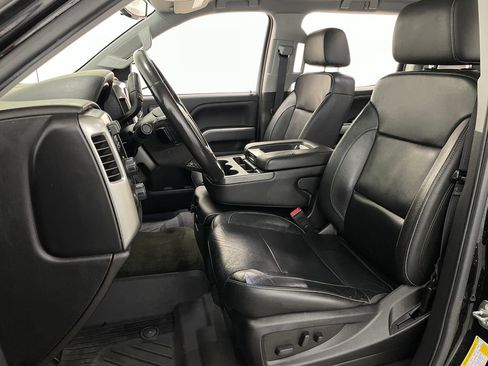 Used 2018 Chevrolet Silverado 1500 LT w/ All Star Edition image 21