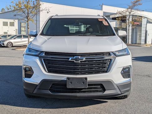 Used 2023 Chevrolet Traverse LT w/ Midnight/Sport Edition image 2