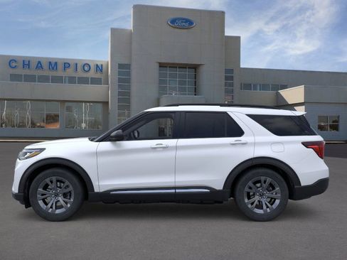 New 2025 Ford Explorer Active w/ Active Comfort Package image 3