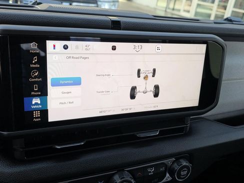 New 2026 Jeep Gladiator Sport image 15