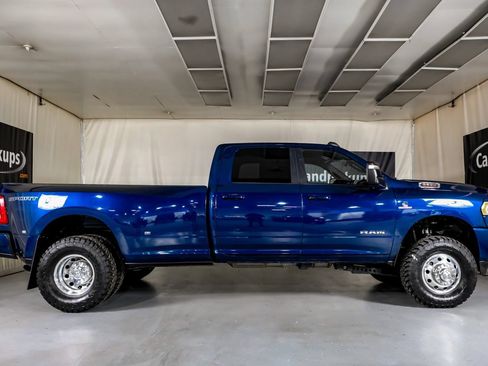 Used 2024 RAM 3500 Big Horn w/ Sport Appearance Package AWD/4WD image 5