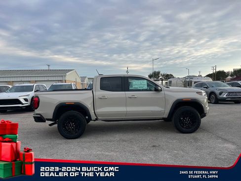 New 2026 GMC Canyon Elevation w/ Technology Package image 8