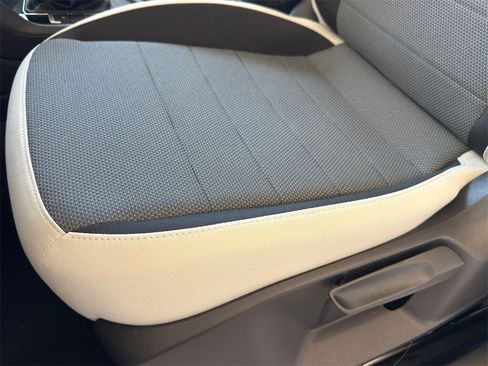 New 2026 Volkswagen Taos S image 15