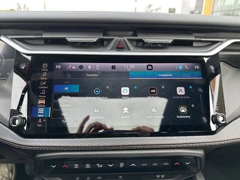 New 2026 Jeep Cherokee Overland AWD/4WD image 32