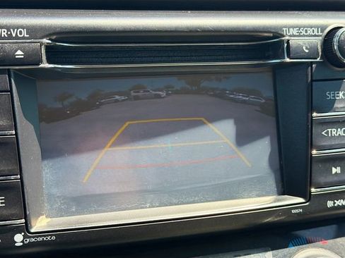 Used 2018 Toyota RAV4 XLE image 31