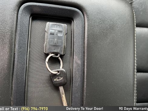 Used 2018 Chevrolet Tahoe LT image 18