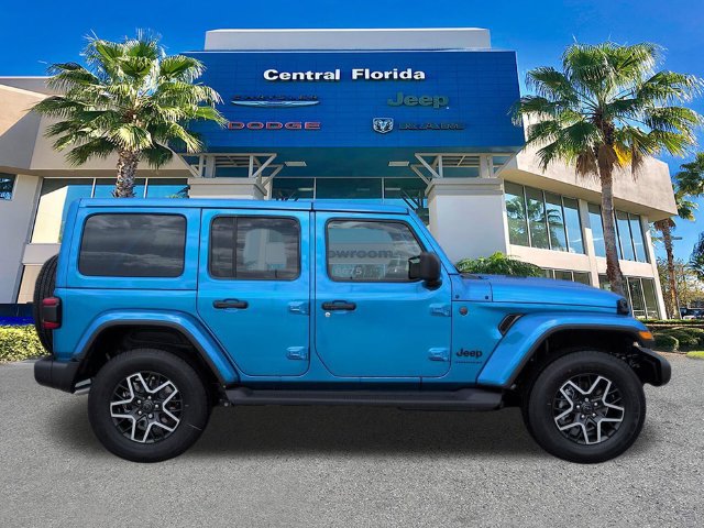 New 2027 Jeep Wrangler Unlimited Sahara AWD/4WD image 3