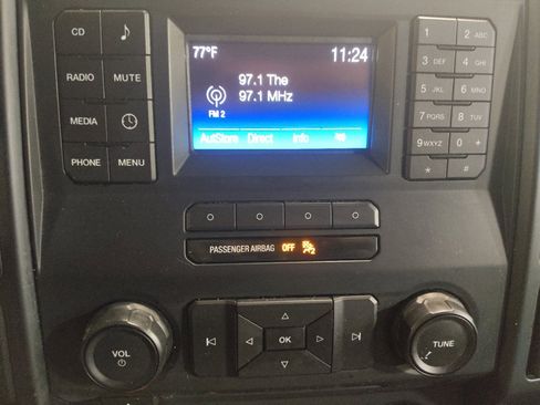 Used 2015 Ford F150 XL w/ Equipment Group 101A Mid AWD/4WD image 25