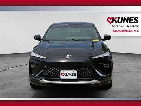 Used 2025 Buick Envista Avenir FWD image 3