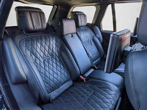 Used 2021 Land Rover Range Rover SV Autobiography Dynamic image 15