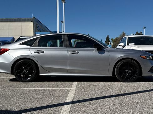 Used 2022 Honda Civic Sport image 7