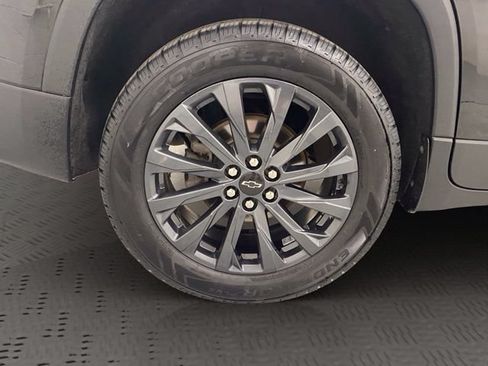 Used 2022 Chevrolet Traverse RS AWD/4WD image 39
