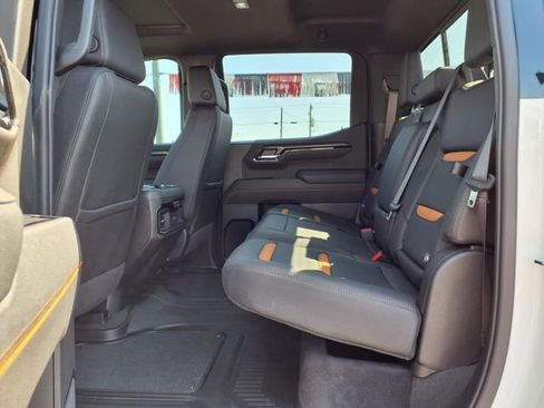 New 2025 GMC Sierra 1500 AT4 w/ AT4 Premium Package image 9
