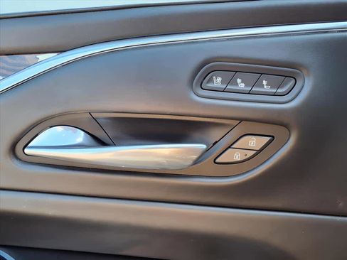 Used 2021 Cadillac Escalade Sport Platinum image 22