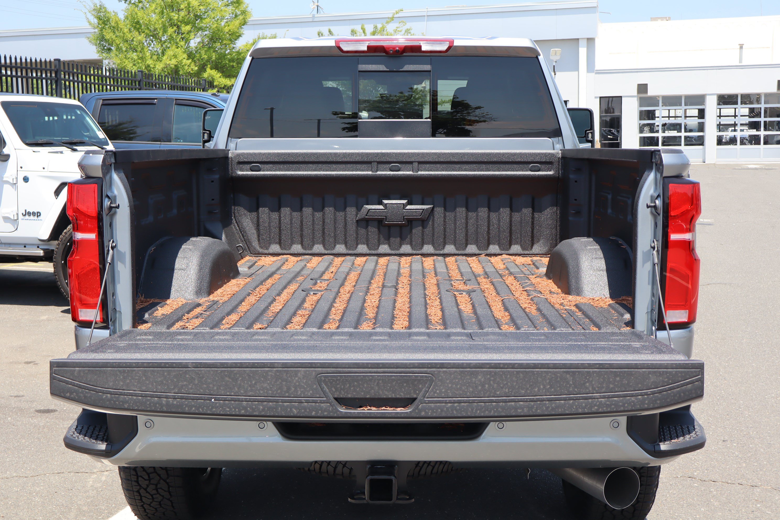 New 2026 Chevrolet Silverado 2500 High Country w/ High Country Premium Package AWD/4WD image 10