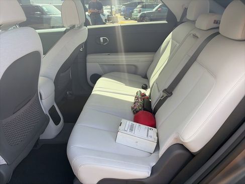 Used 2023 Hyundai Ioniq 5 Limited AWD/4WD image 4