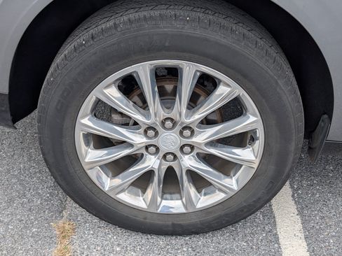 Used 2019 Buick Enclave Essence AWD/4WD image 10