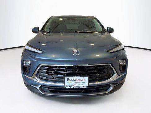 Certified 2025 Buick Encore GX Preferred w/ Advanced Technology Package image 2