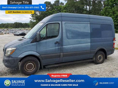Used 2018 Mercedes-Benz Sprinter 2500 image 1