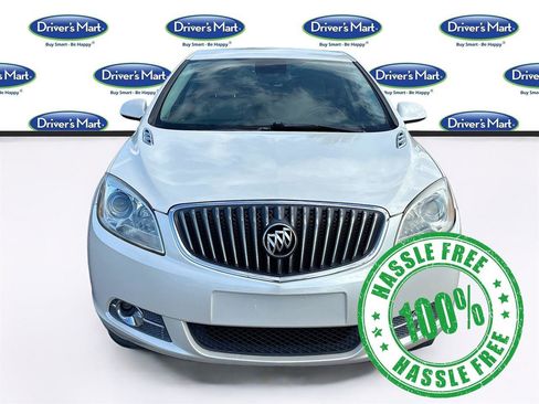 Used 2013 Buick Verano image 2