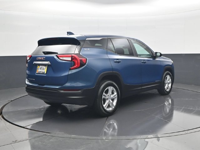 Certified 2024 GMC Terrain SLE FWD image 5