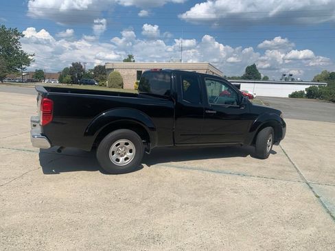 Used 2016 Nissan Frontier S RWD image 11