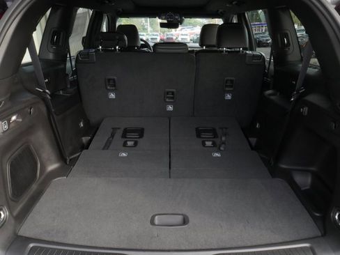 New 2025 Jeep Grand Cherokee L Limited w/ Luxury Tech Group II image 10