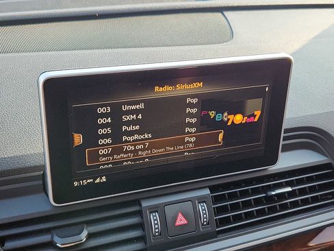 Used 2018 Audi Q5 2.0T Premium Plus w/ Premium Plus Package image 16